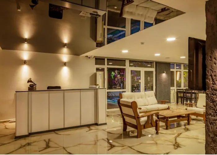 아파트호텔 Serenity Lara *